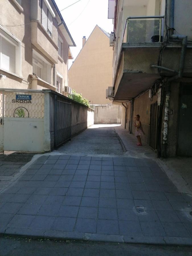 Апарт Хотел Мелани Plowdiw Exterior foto