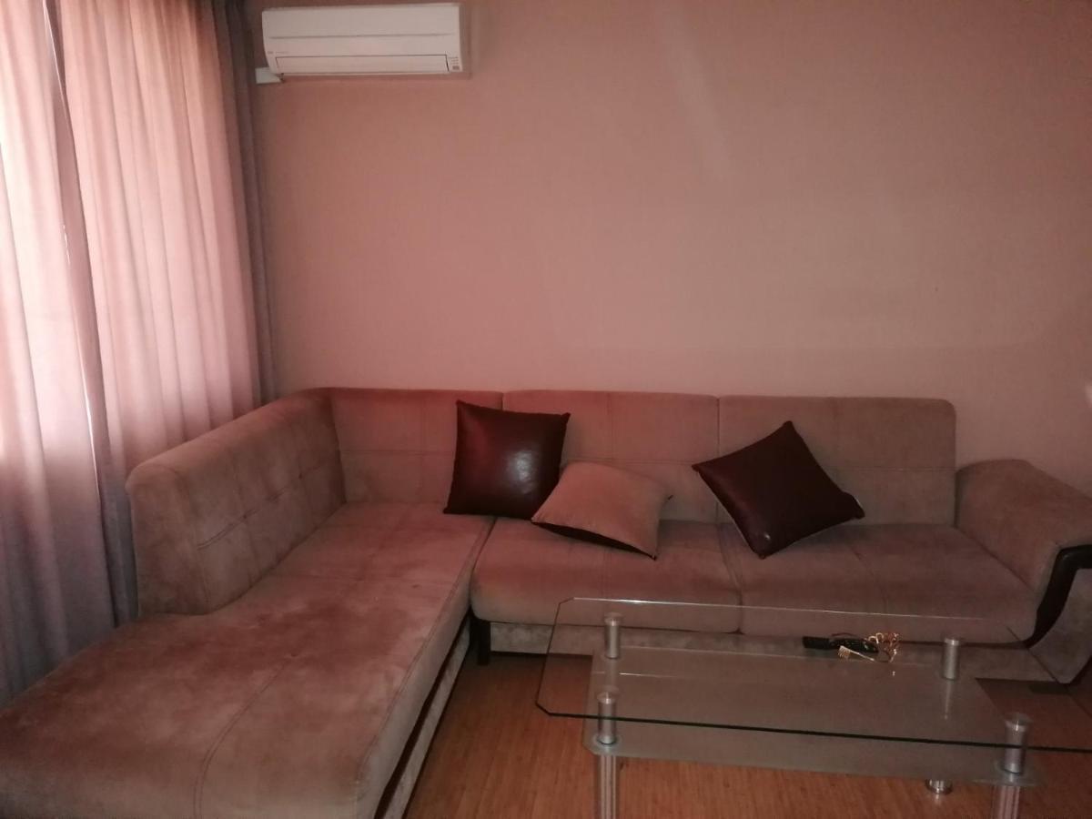 Апарт Хотел Мелани Plowdiw Exterior foto