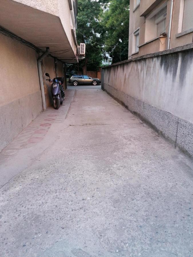 Апарт Хотел Мелани Plowdiw Exterior foto